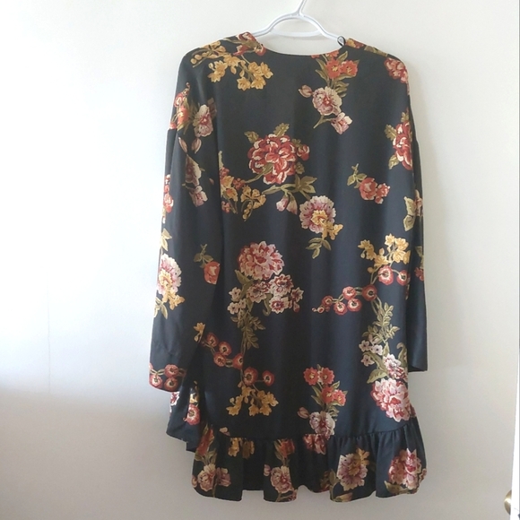 Zara floral open front cardigan ruffle hem size S - Picture 3 of 6